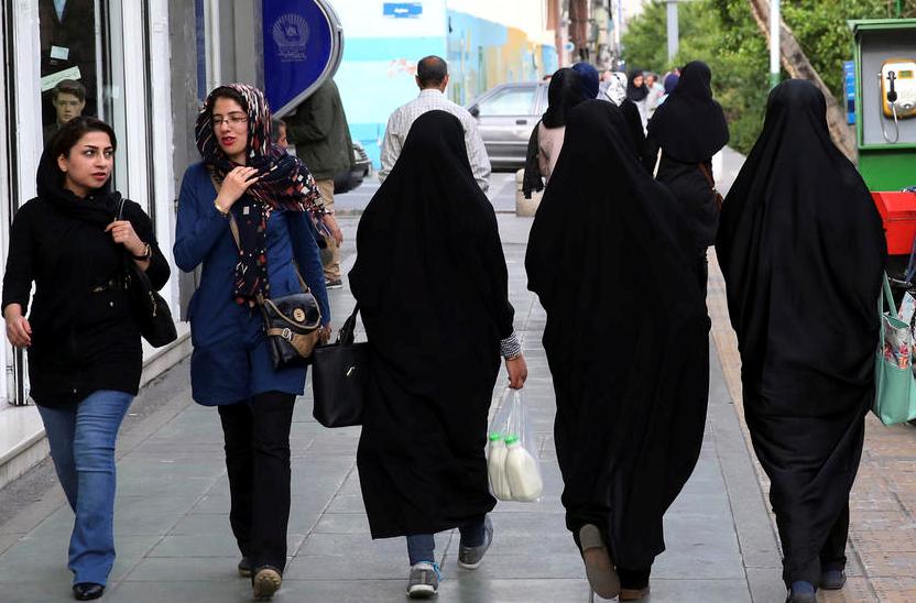 Iran cracks down on models posing without headscarves online