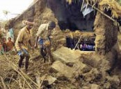 2 killed as storm lashes Patuakhali