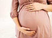 Why Pregnant women over 35 years face birth complications
