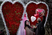 Pakistan court bans Valentine's Day in public spaces