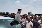 Farmers protest: Congress leader Jyotiraditya Scindia arrested enroute to Mandsaur

