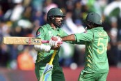 Sarfraz Ahmed's unbeaten 61 powers Pakistan to Champions Trophy semifinal