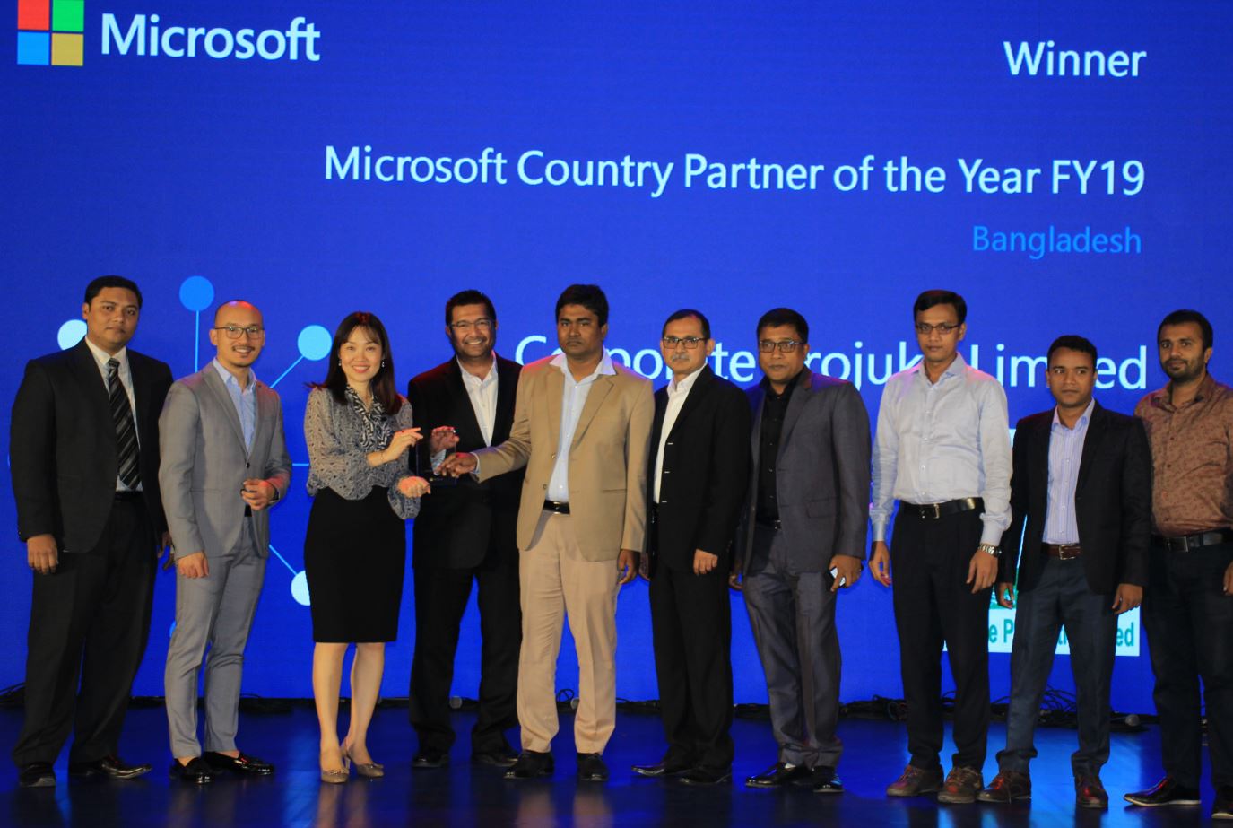 Microsoft partners receive awards at Inspire Bangladesh Partner Forum