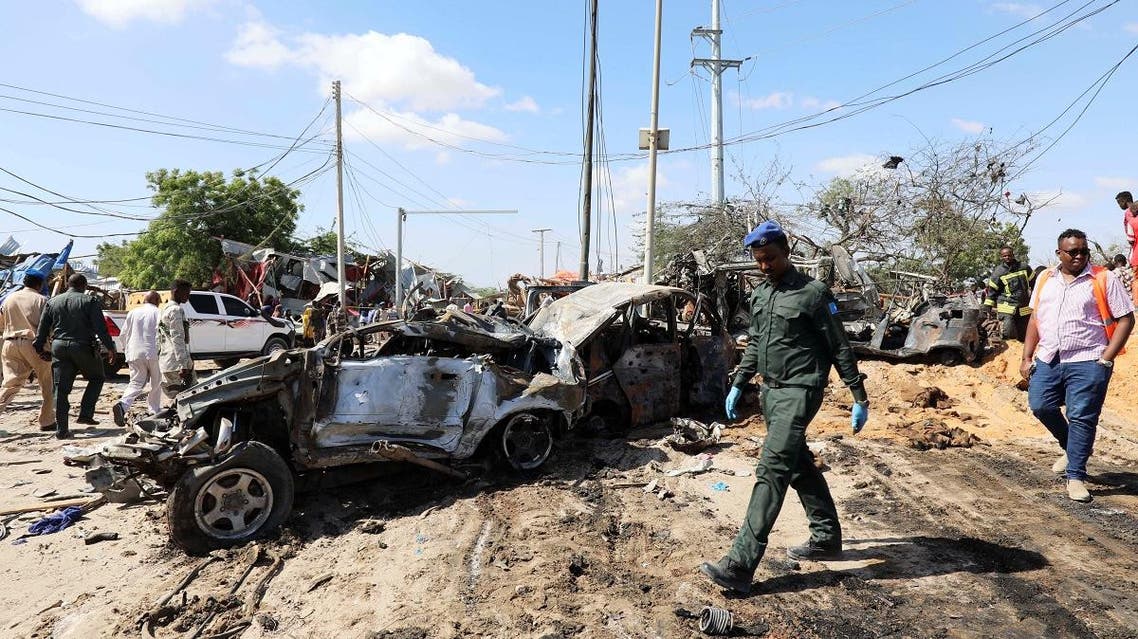 Suicide car bomb in Somalia kills 20
