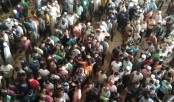 People leaving capital Dhaka
