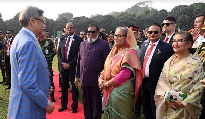 President hosts Victory Day reception at Bangabhaban